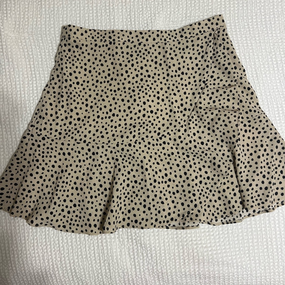 Francesca’s skirt